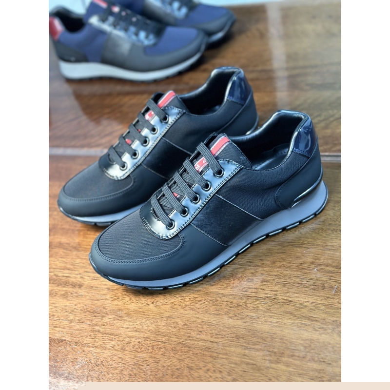 Pra*a casual shoes